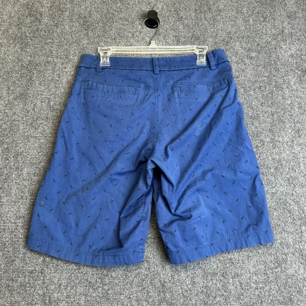 Lululeon Shorts Mens 30 Blue Geometric 11